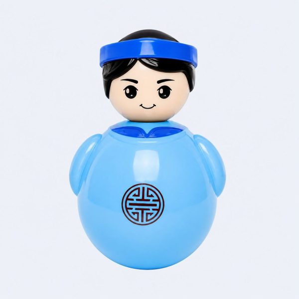 Gia đình lật đật Antona là món đồ chơi giáo dục được nhiều phụ huynh lựa chọn nhờ thiết kế bền đẹp và an toàn cho trẻ nhỏ.