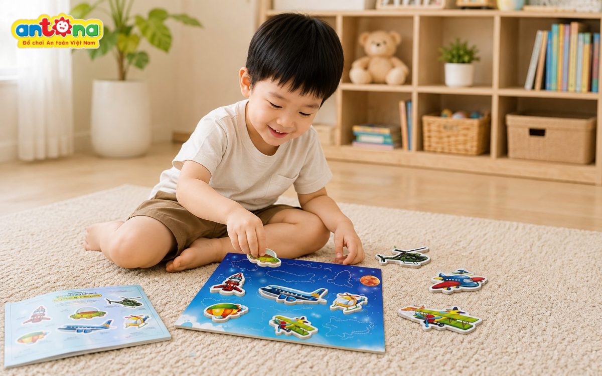 Bộ xếp hình song ngữ Antona là lựa chọn phù hợp cho gia đình và trường mầm non, giúp bé vừa vui chơi vừa phát triển tư duy, ngôn ngữ và kỹ năng vận động tinh.